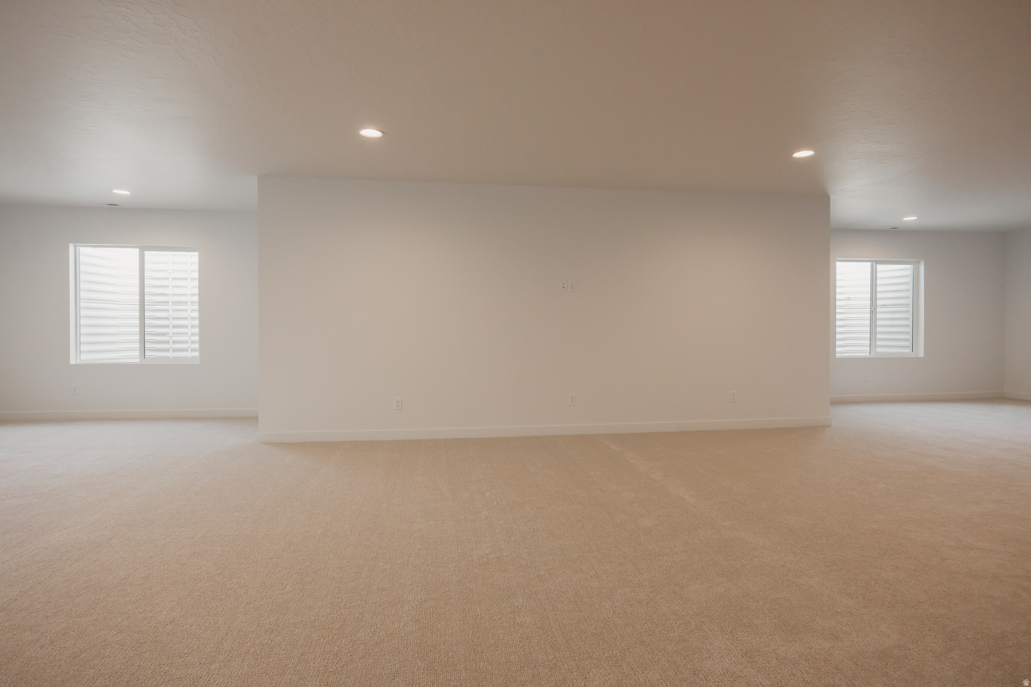 WILLOW ESTATES - Residential