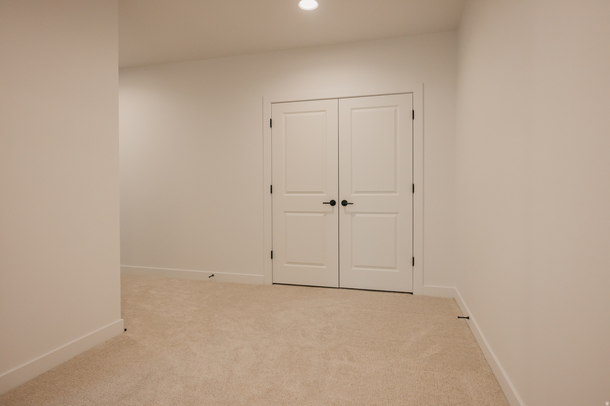 WILLOW ESTATES - Residential