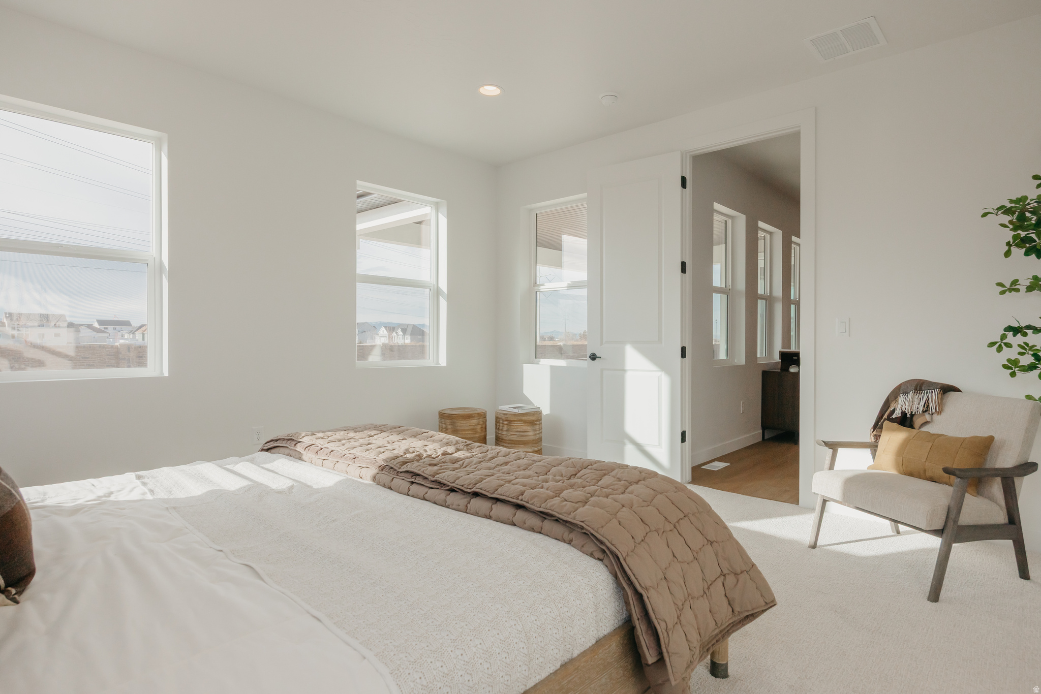 WILLOW ESTATES - Residential