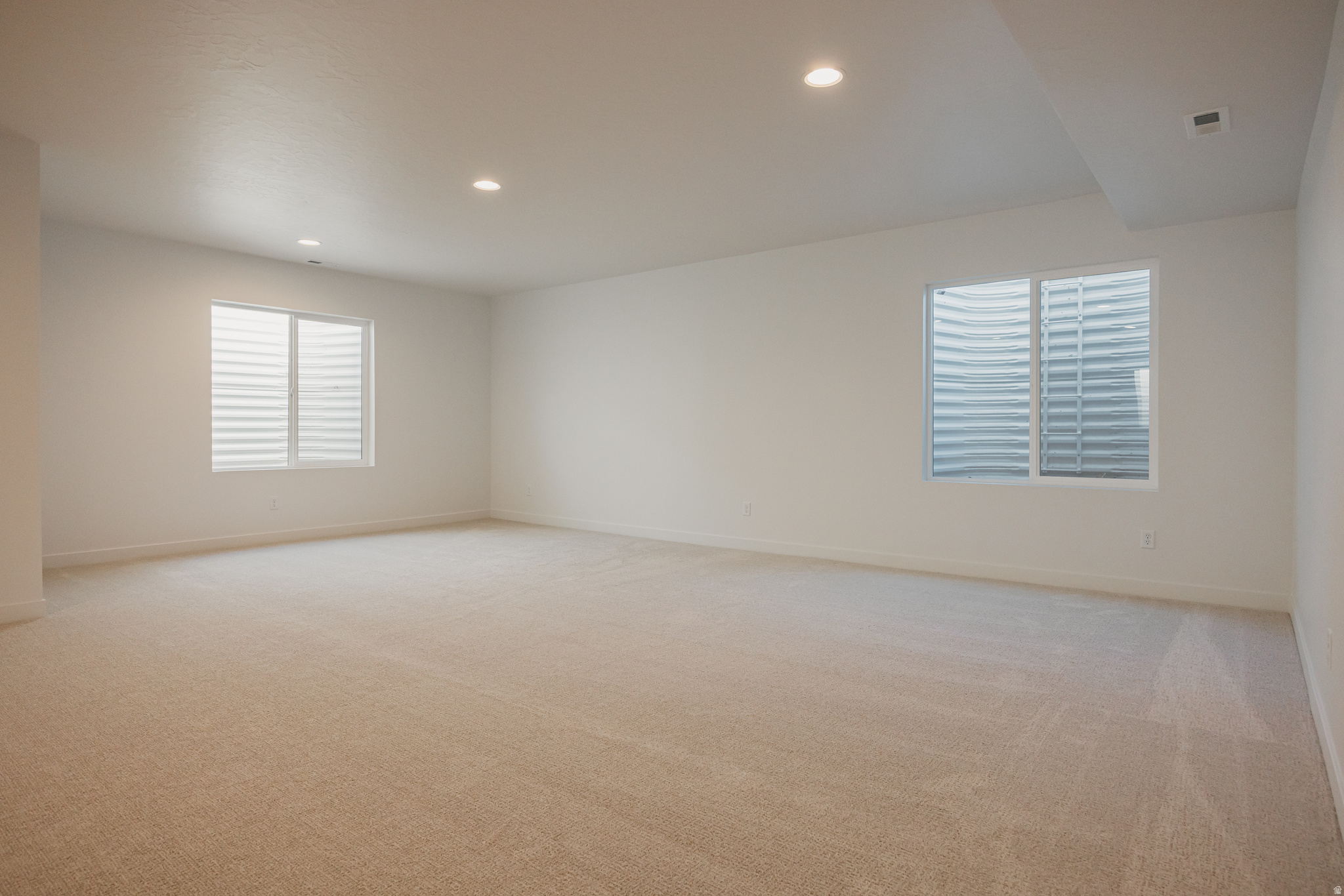 WILLOW ESTATES - Residential