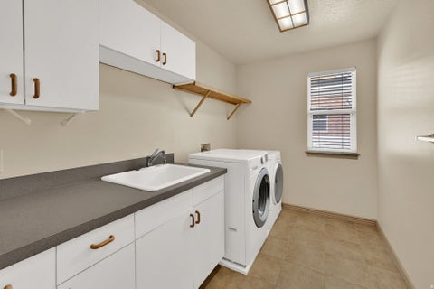 Tiny photo for 1047 S 750 E, Kaysville, UT 84037 (MLS # 2175194)