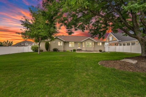 Tiny photo for 1047 S 750 E, Kaysville, UT 84037 (MLS # 2175194)