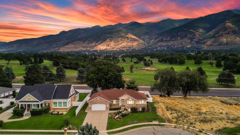 Tiny photo for 1047 S 750 E, Kaysville, UT 84037 (MLS # 2175194)