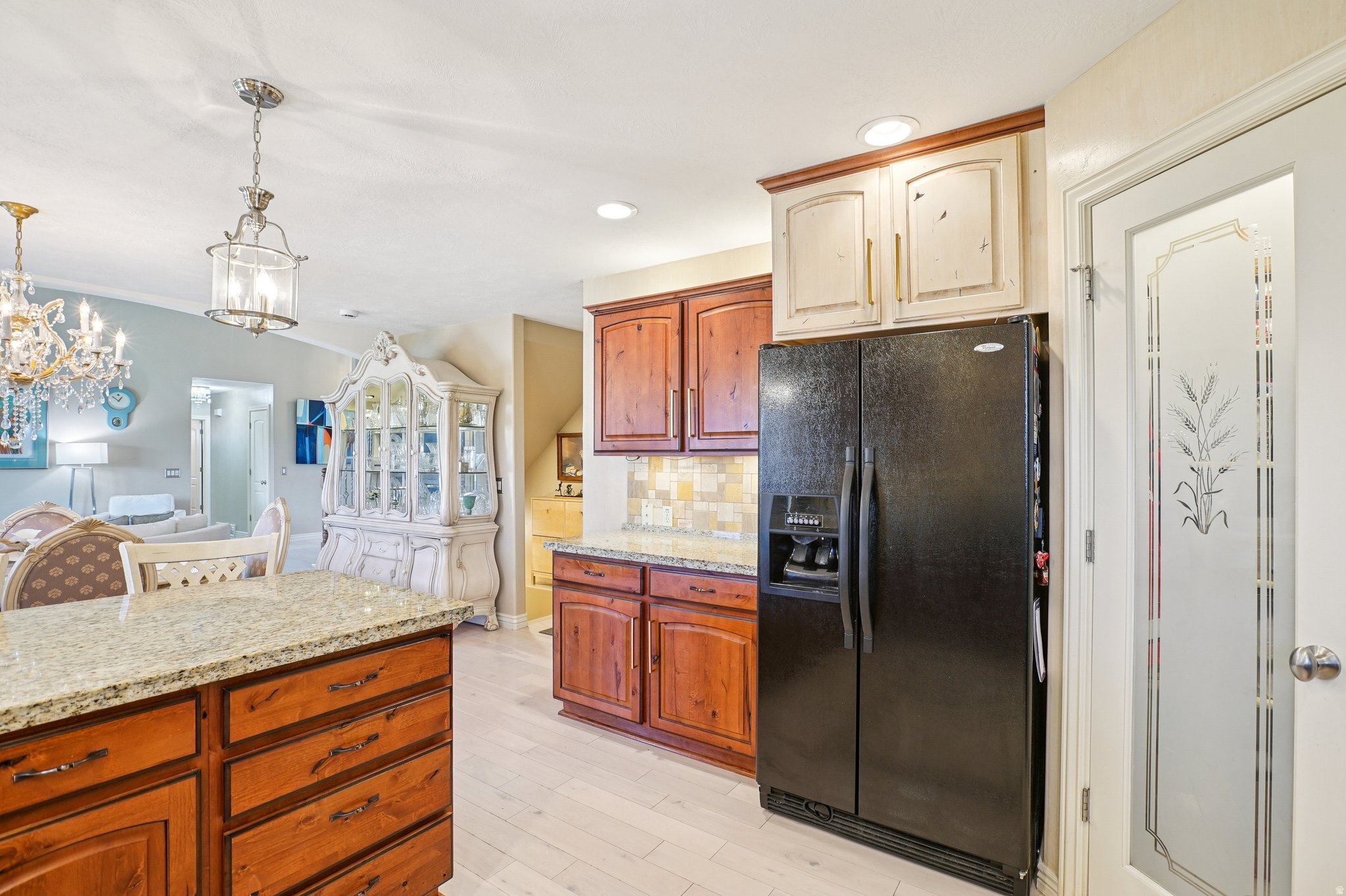 PONDEROSA ESTATES - Residential