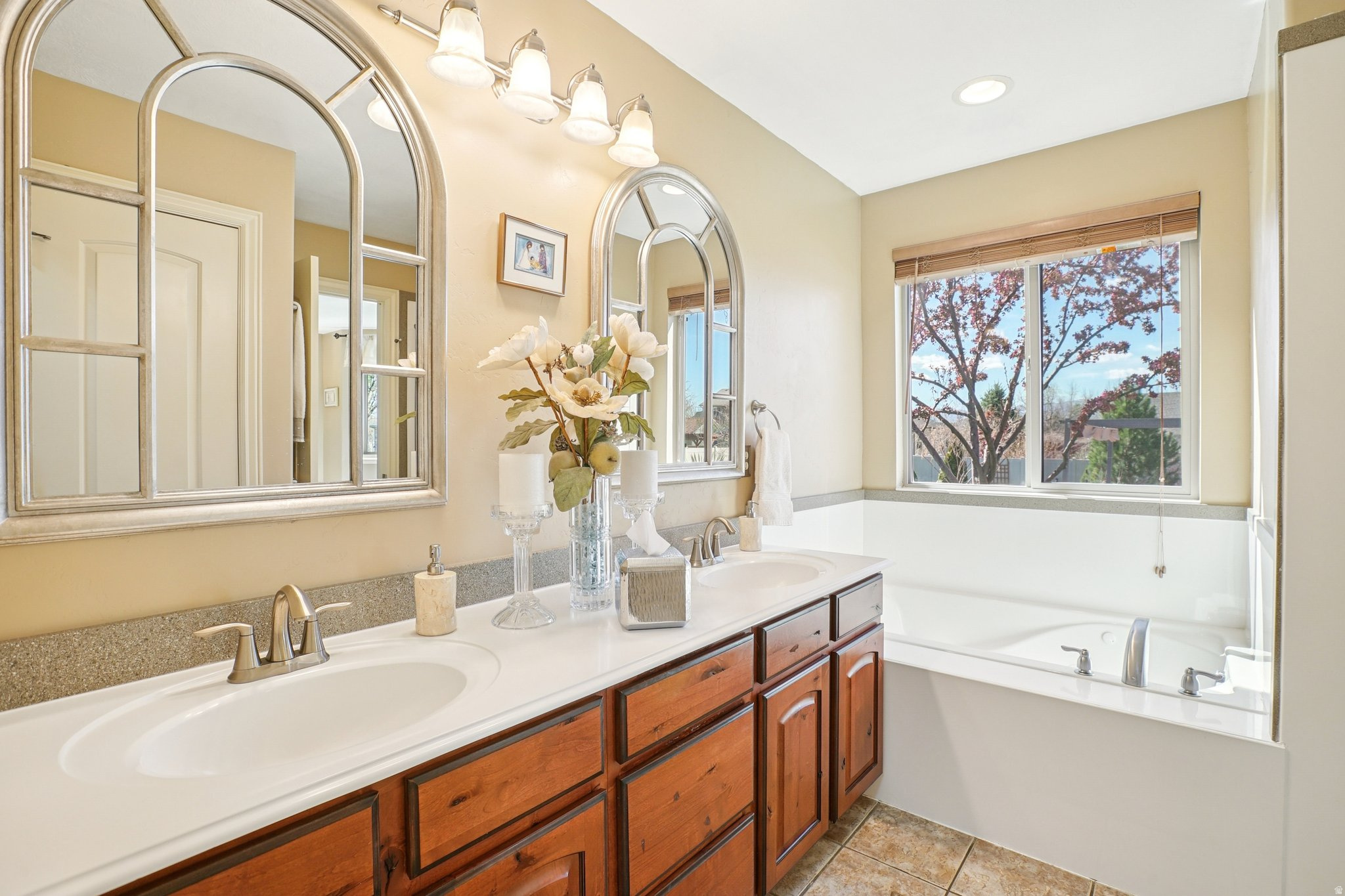 PONDEROSA ESTATES - Residential