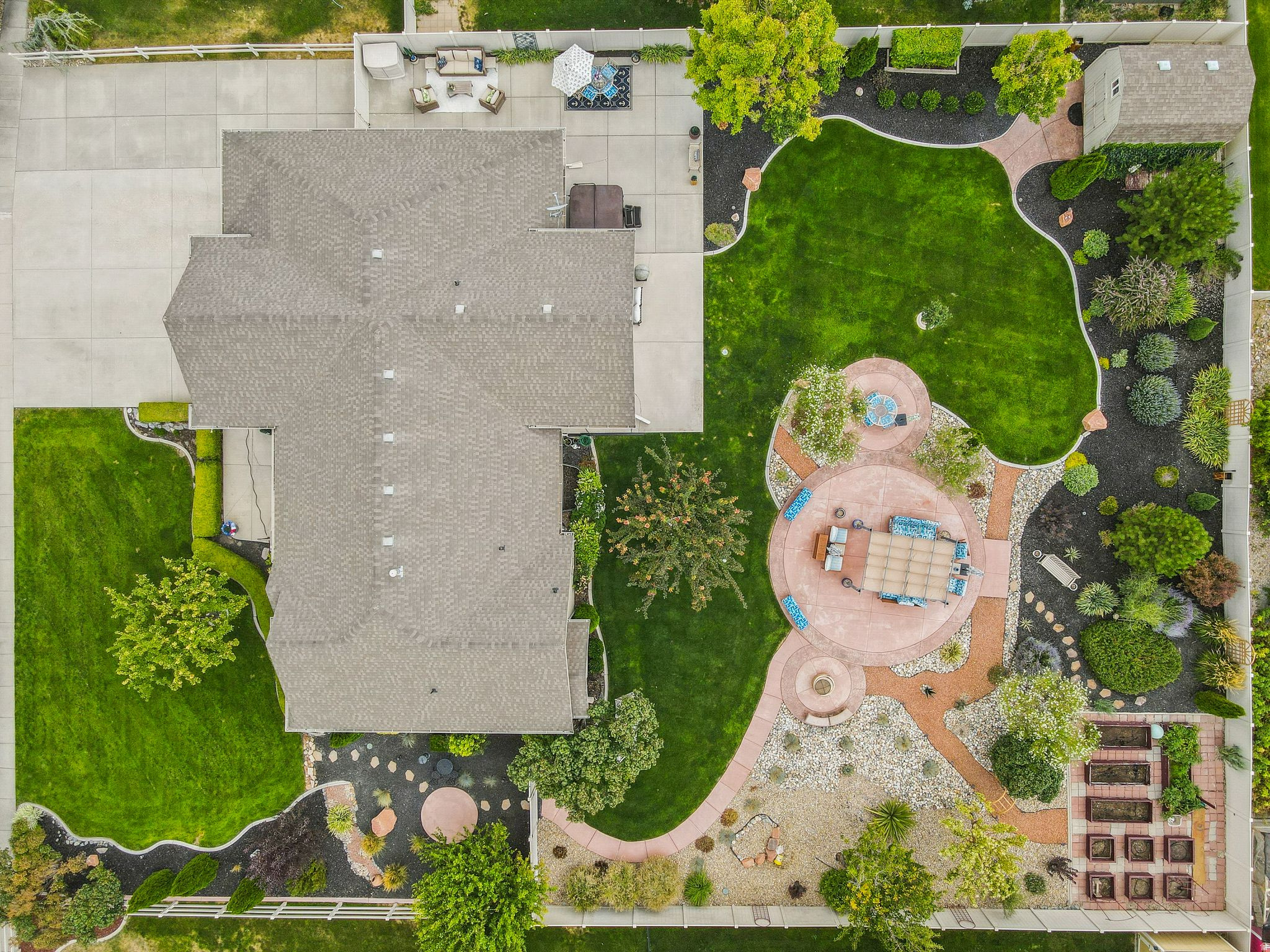 PONDEROSA ESTATES - Residential