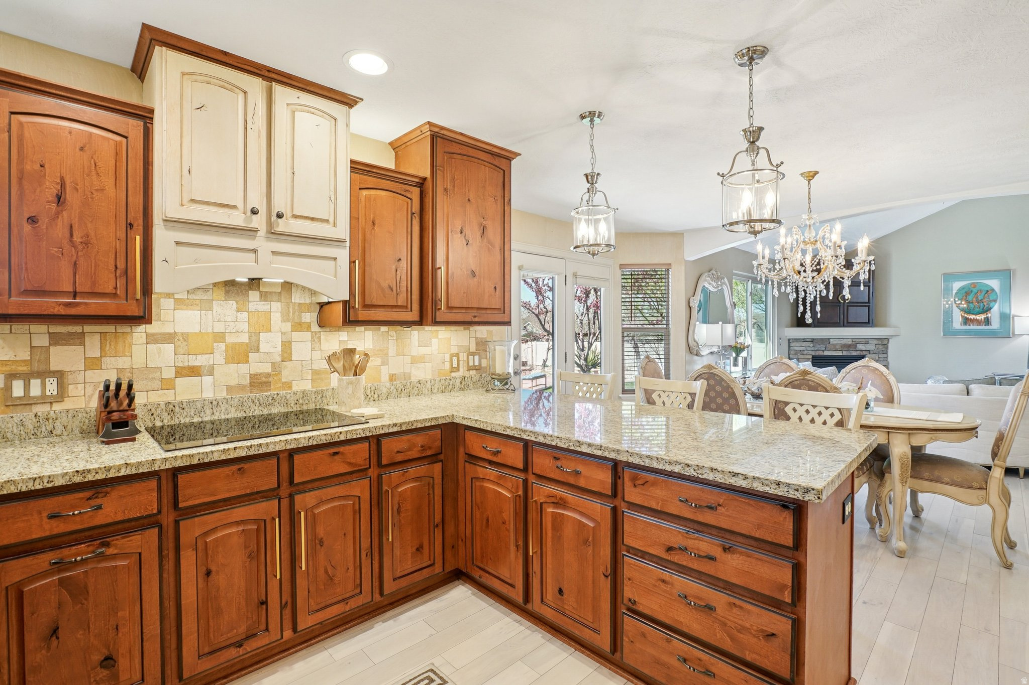 PONDEROSA ESTATES - Residential