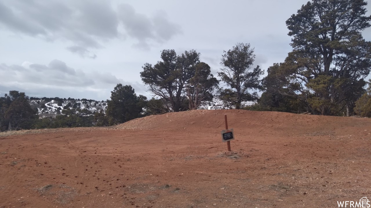 BANDANNA RANCH - Land