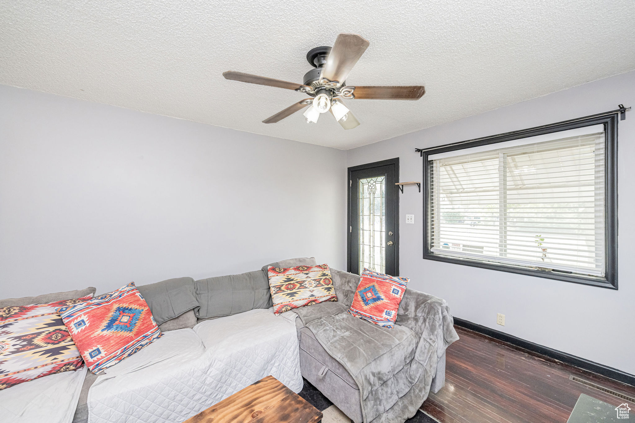 DYER GROVES - Residential