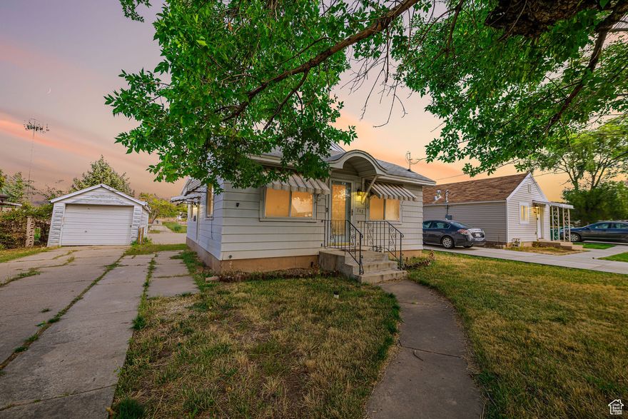 2-bedroom, 1-bath home in Clearfield with endless potential. Perfect for first-time buyers ready to build sweat equity or investors seeking their next project. This home features a spacious layout and a large backyard with room for outdoor living or future improvements. Conveniently located near schools, parks, shopping, and commuter routes. ***Square footage figures are provided as a courtesy estimate only and were obtained from Weber County. Buyer is advised to obtain an independent measurement.***