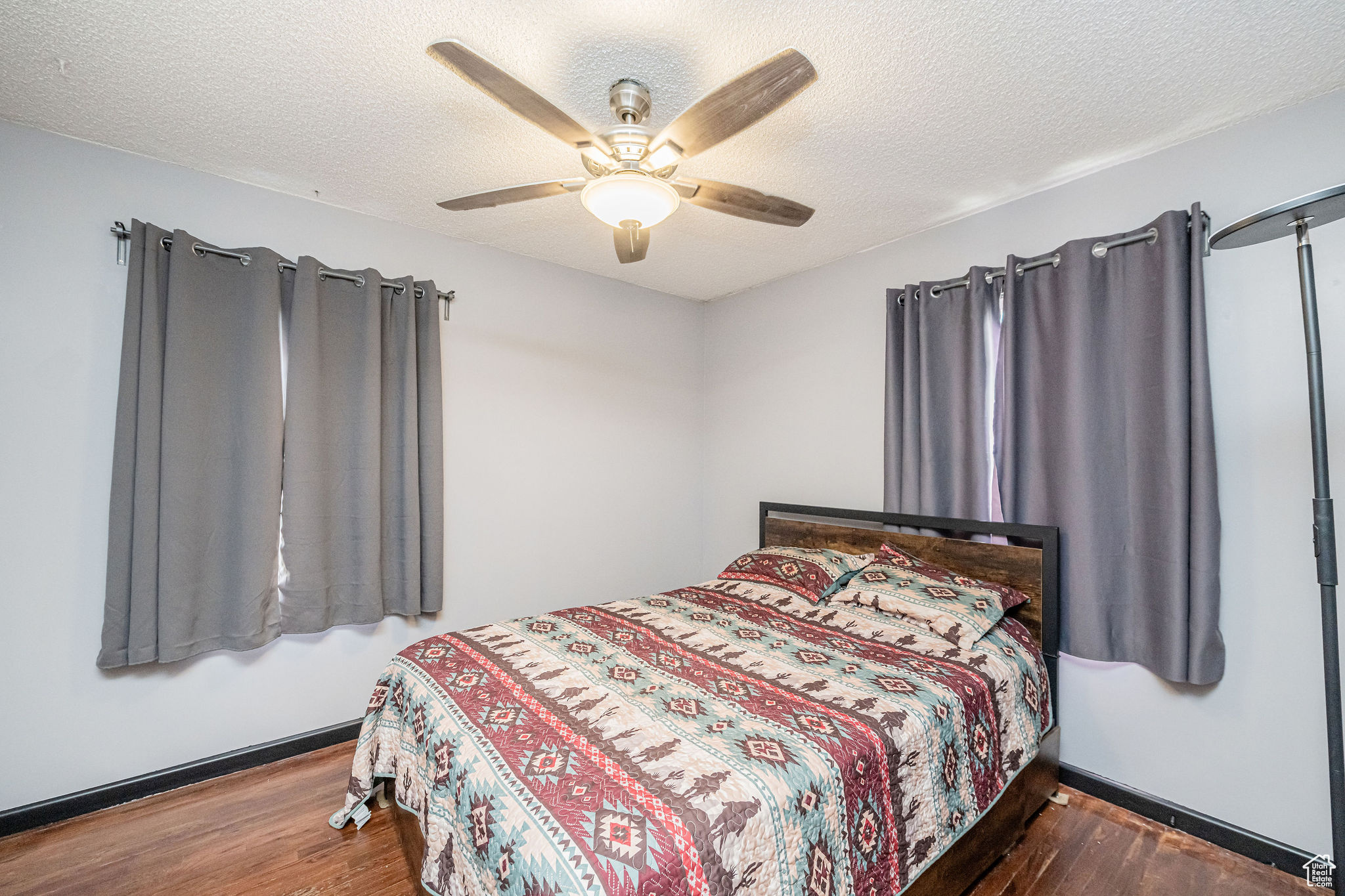 DYER GROVES - Residential