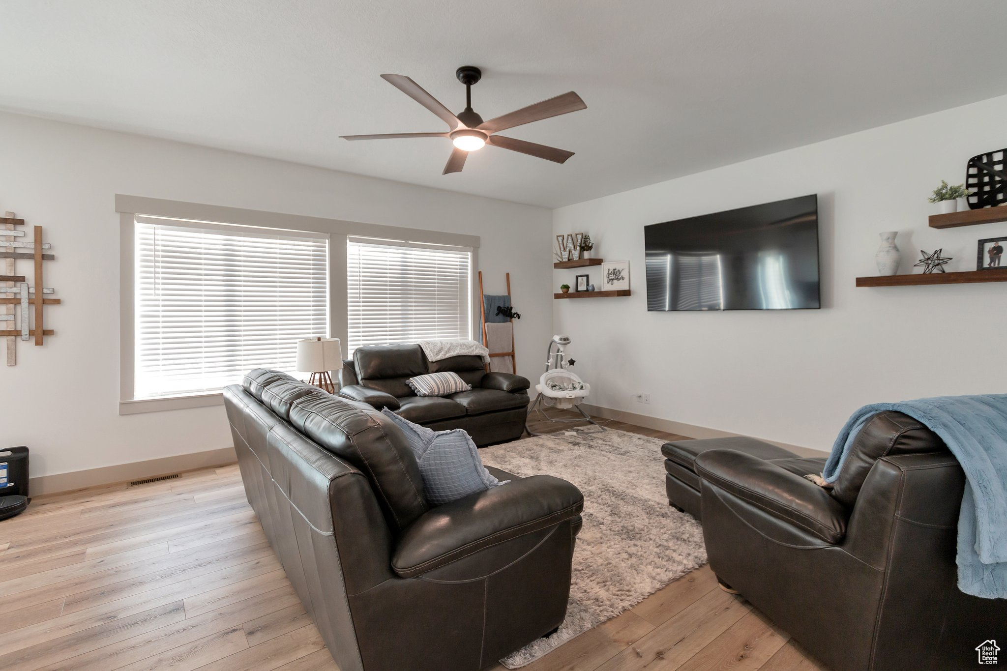 PERRY CANYON - Residential