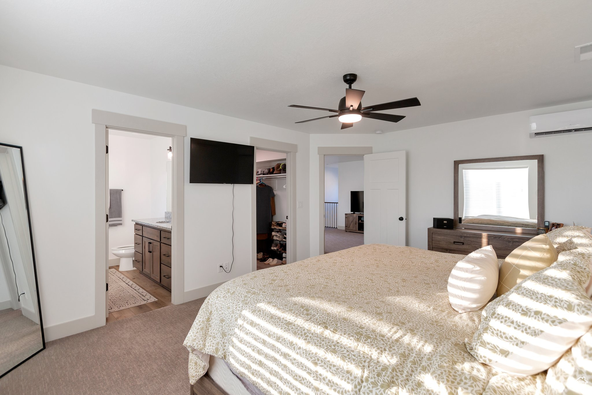 PERRY CANYON - Residential