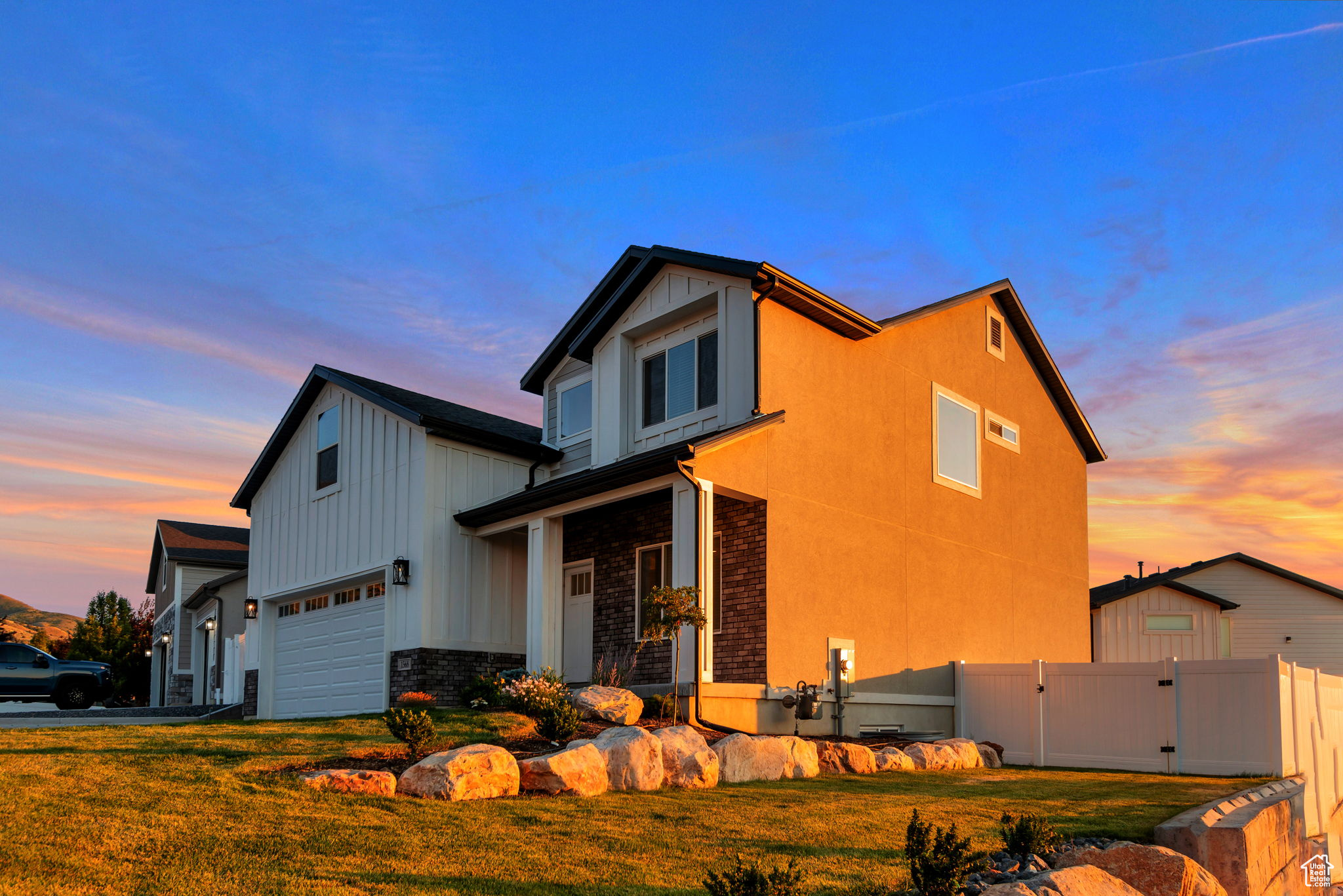 PERRY CANYON - Residential