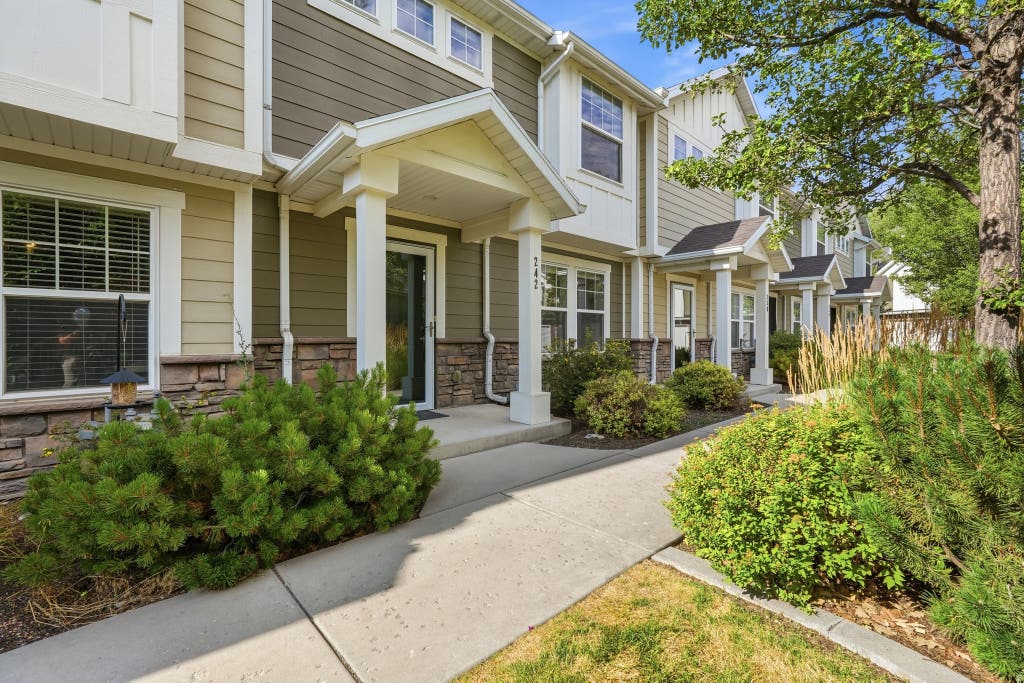 Photo of 242 W 1010 S, Logan, UT 84321 (MLS # 2174253)