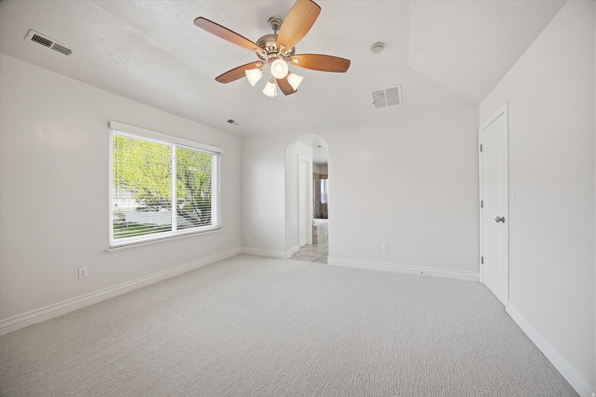 FARMINGTON RANCHES - Residential