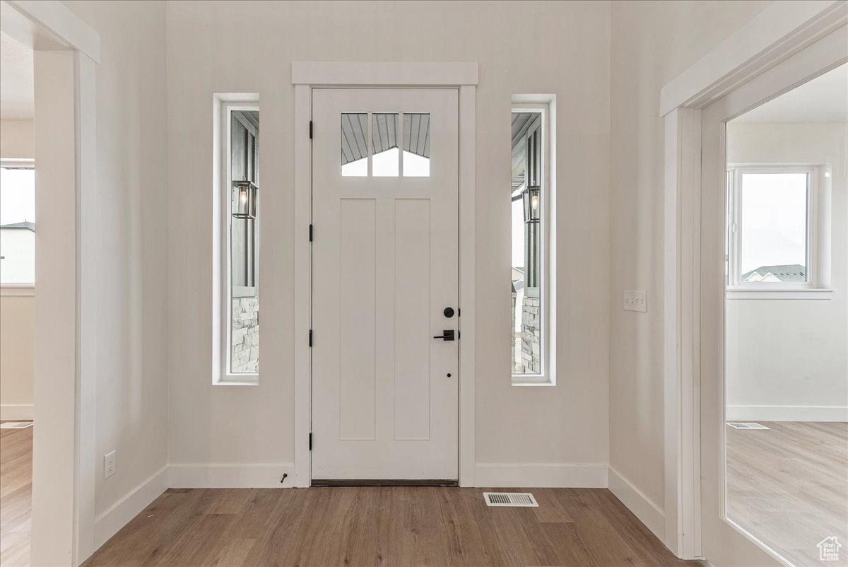 103 E Garibaldi Way, Saratoga Springs, Utah image 3