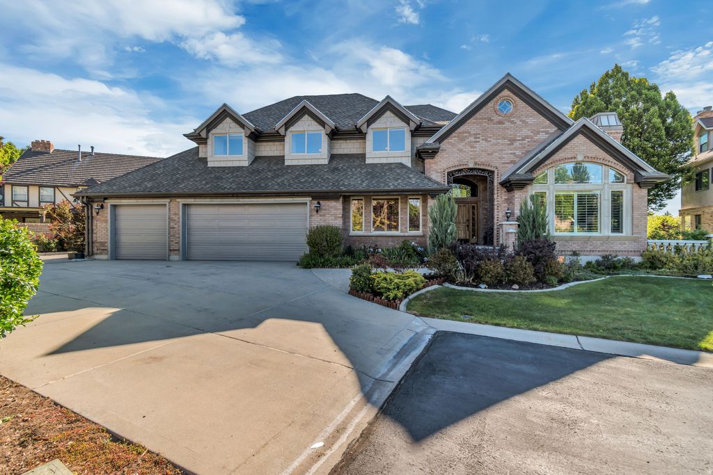 Photo of 761 S 1030 E, Orem, UT 84097 (MLS # 2159871)