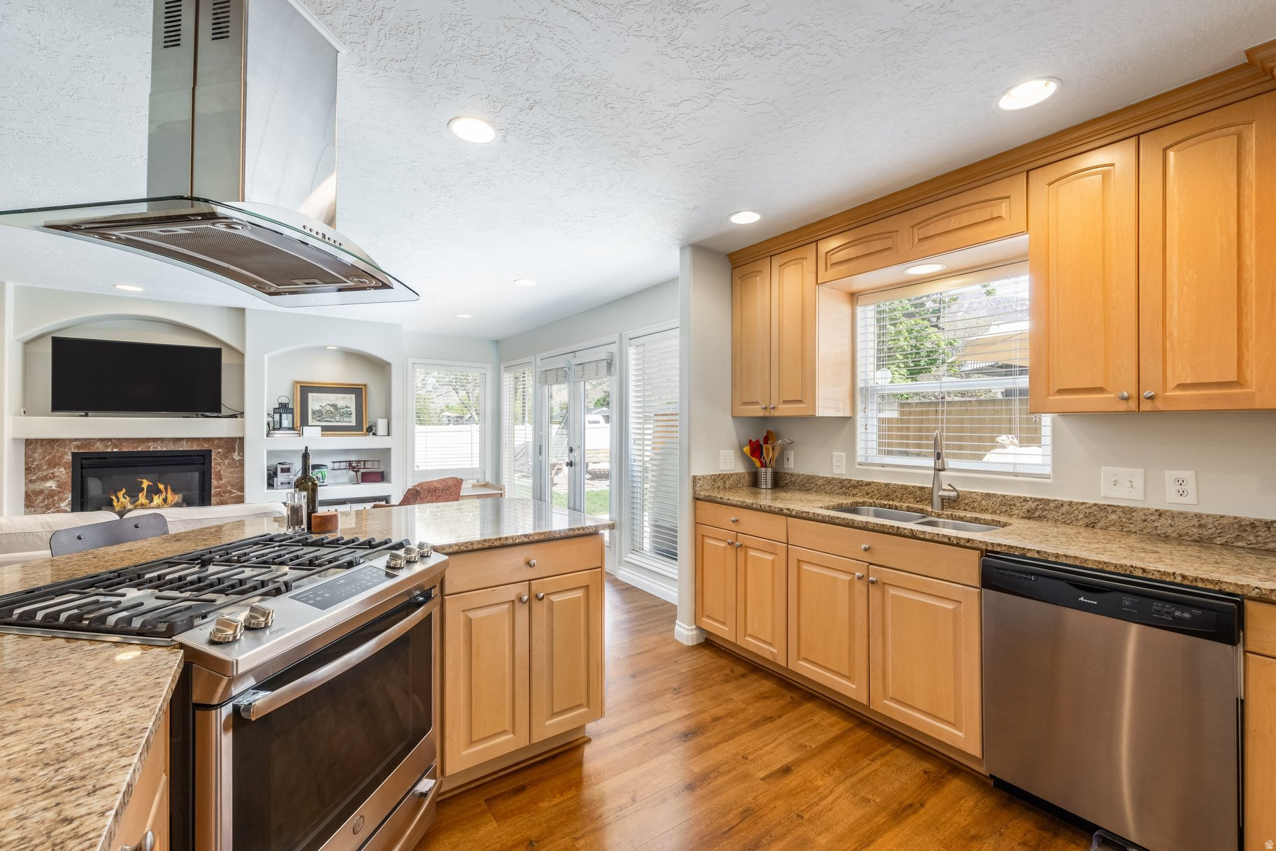 COTTONWOOD HEIGHTS - Residential