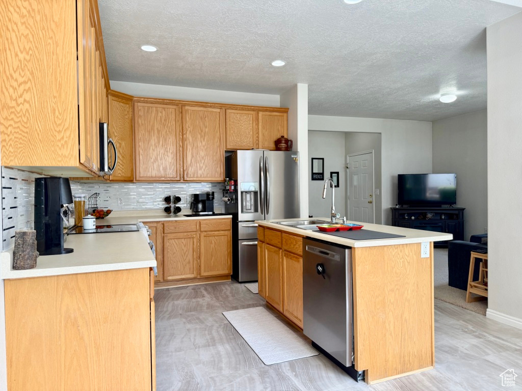 HUNTER VILLAGE - Residential