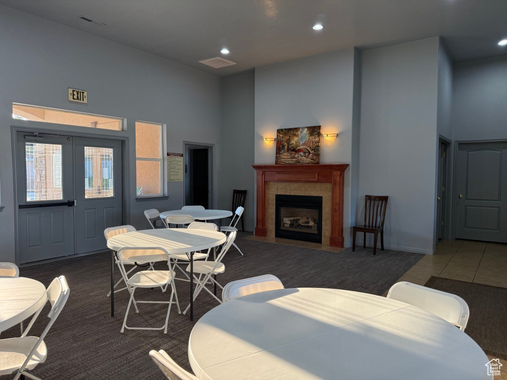 HUNTER VILLAGE - Residential