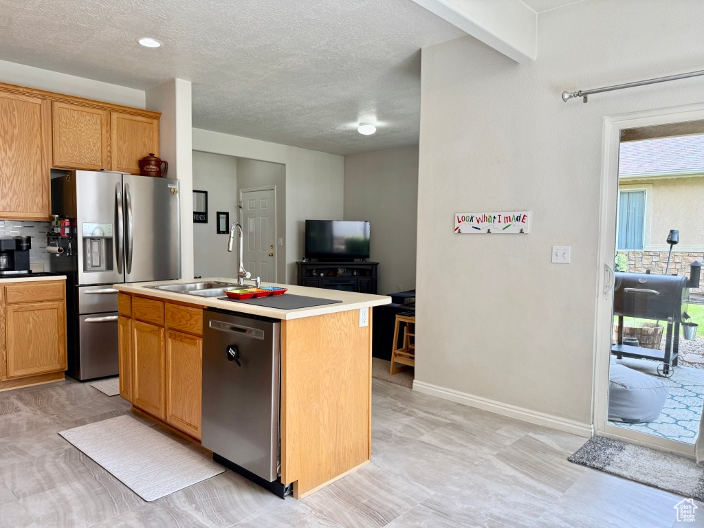 HUNTER VILLAGE - Residential