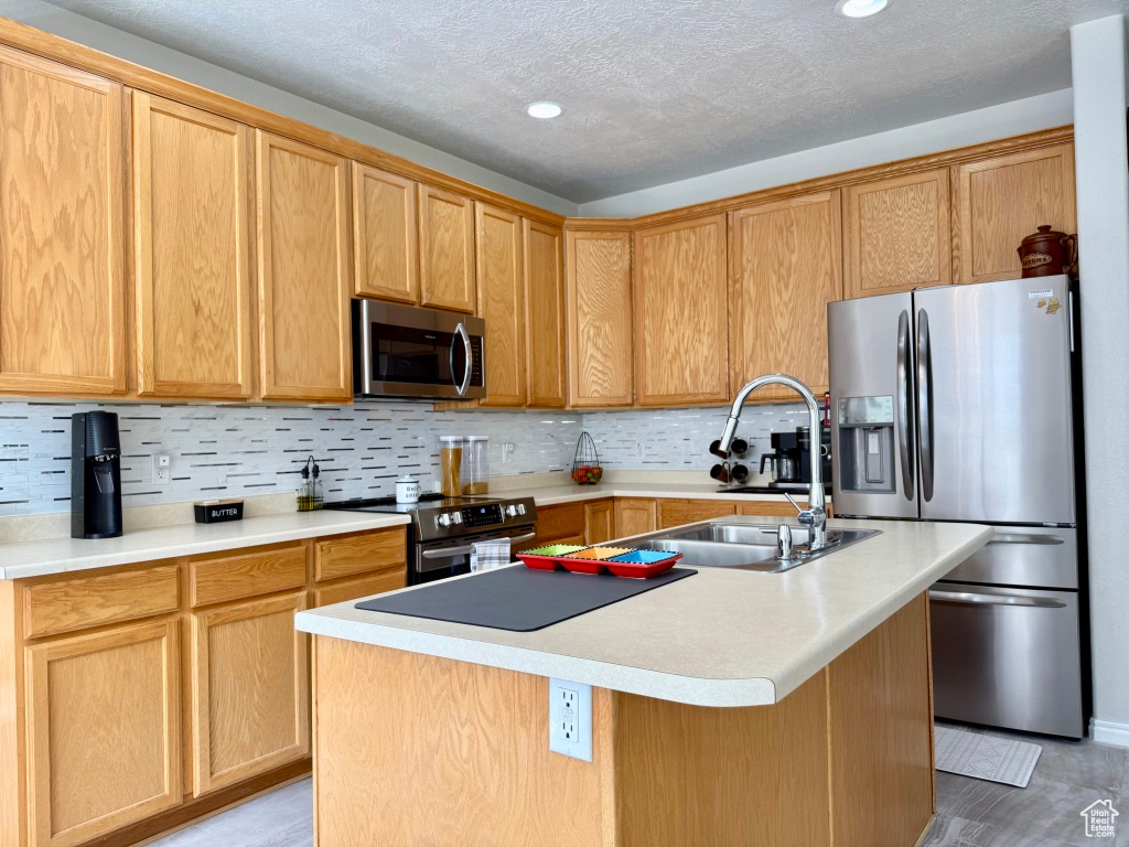HUNTER VILLAGE - Residential