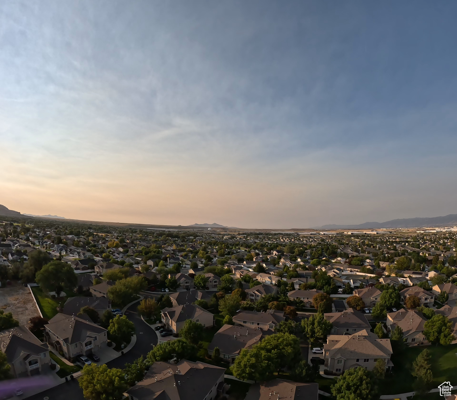HUNTER VILLAGE - Residential