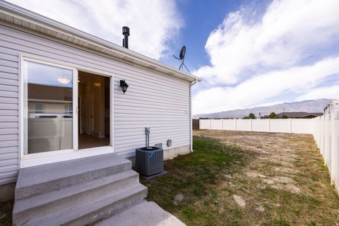 Tiny photo for 4223 N PINION CIR W, Eagle Mountain, UT 84005 (MLS # 2185832)
