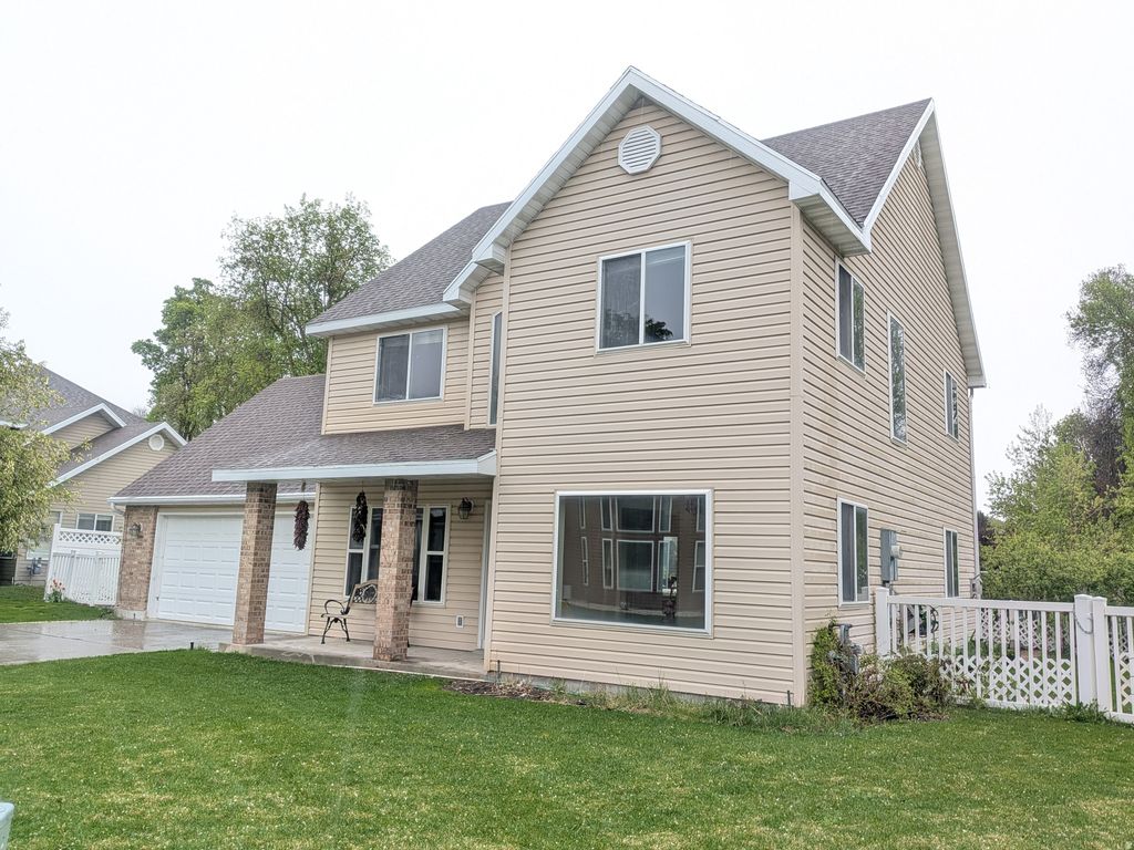 Photo of 606 E LERUISSEAU DR, Logan, UT 84321 (MLS # 2152973)