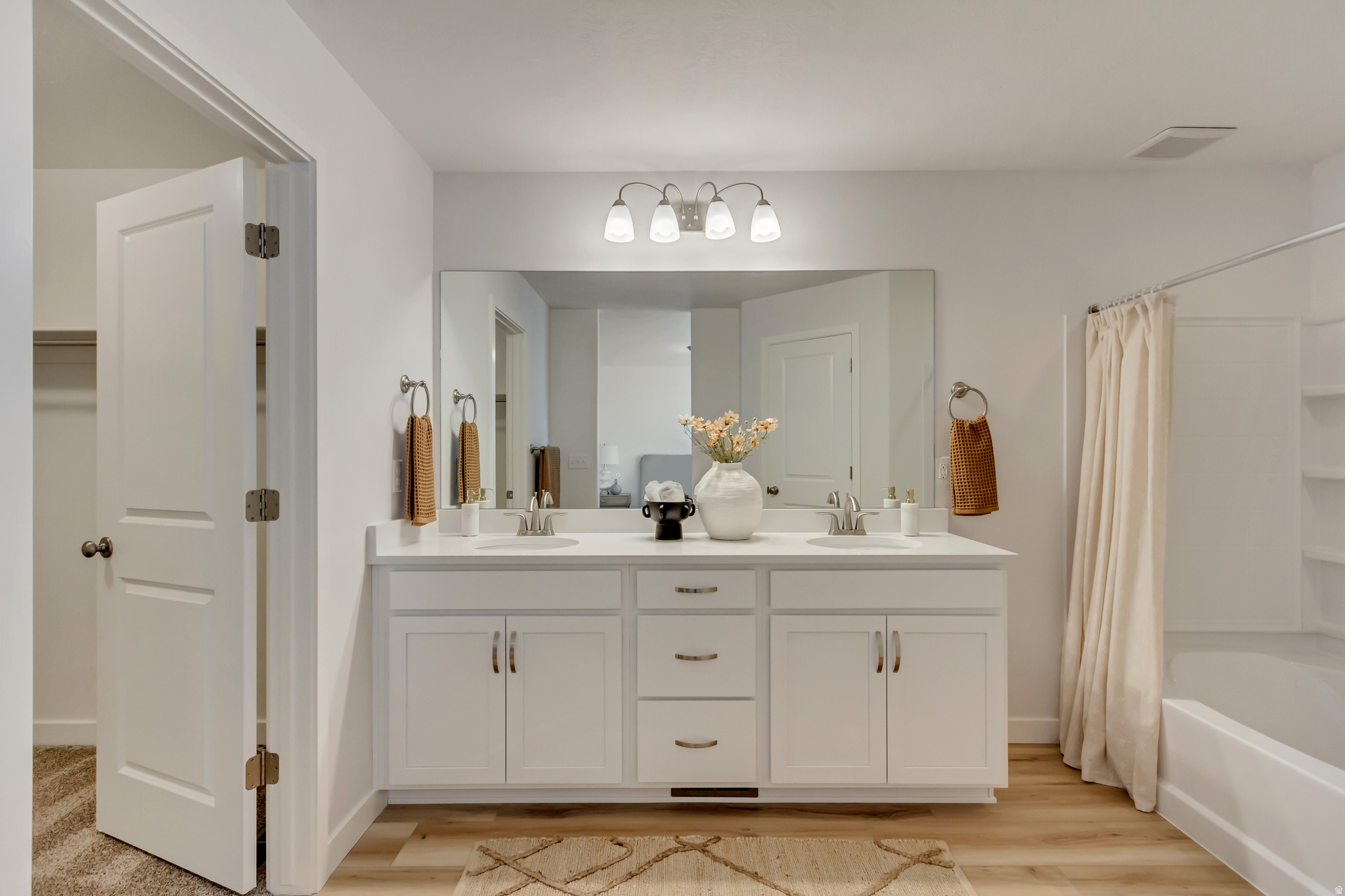 SKY RANCH LEGACY - Residential