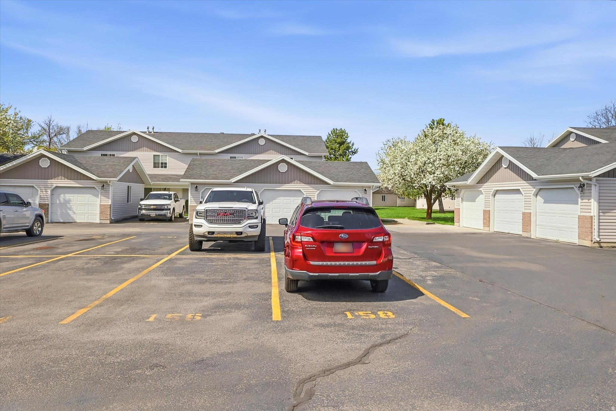 BLACKHAWK - Residential