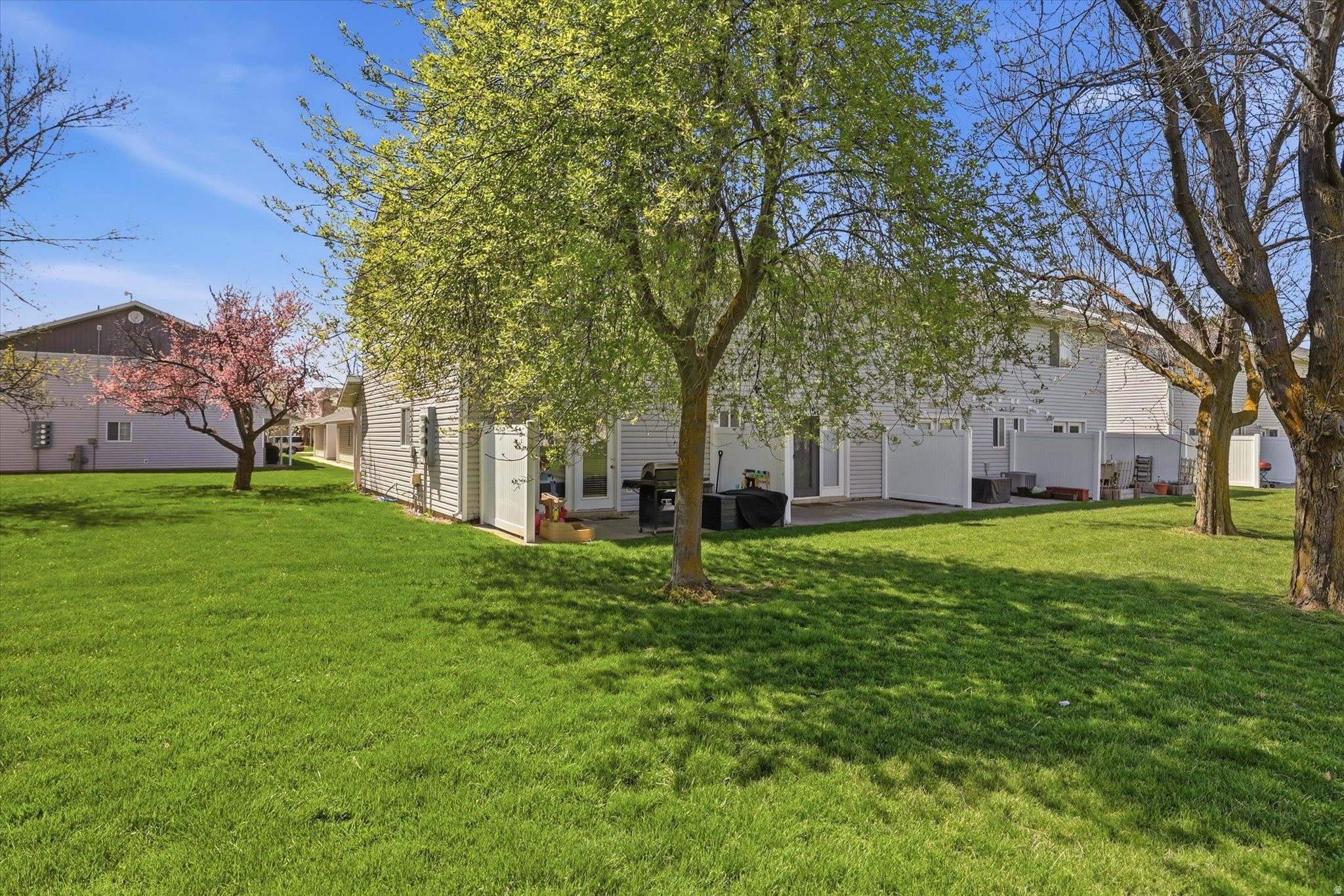 BLACKHAWK - Residential