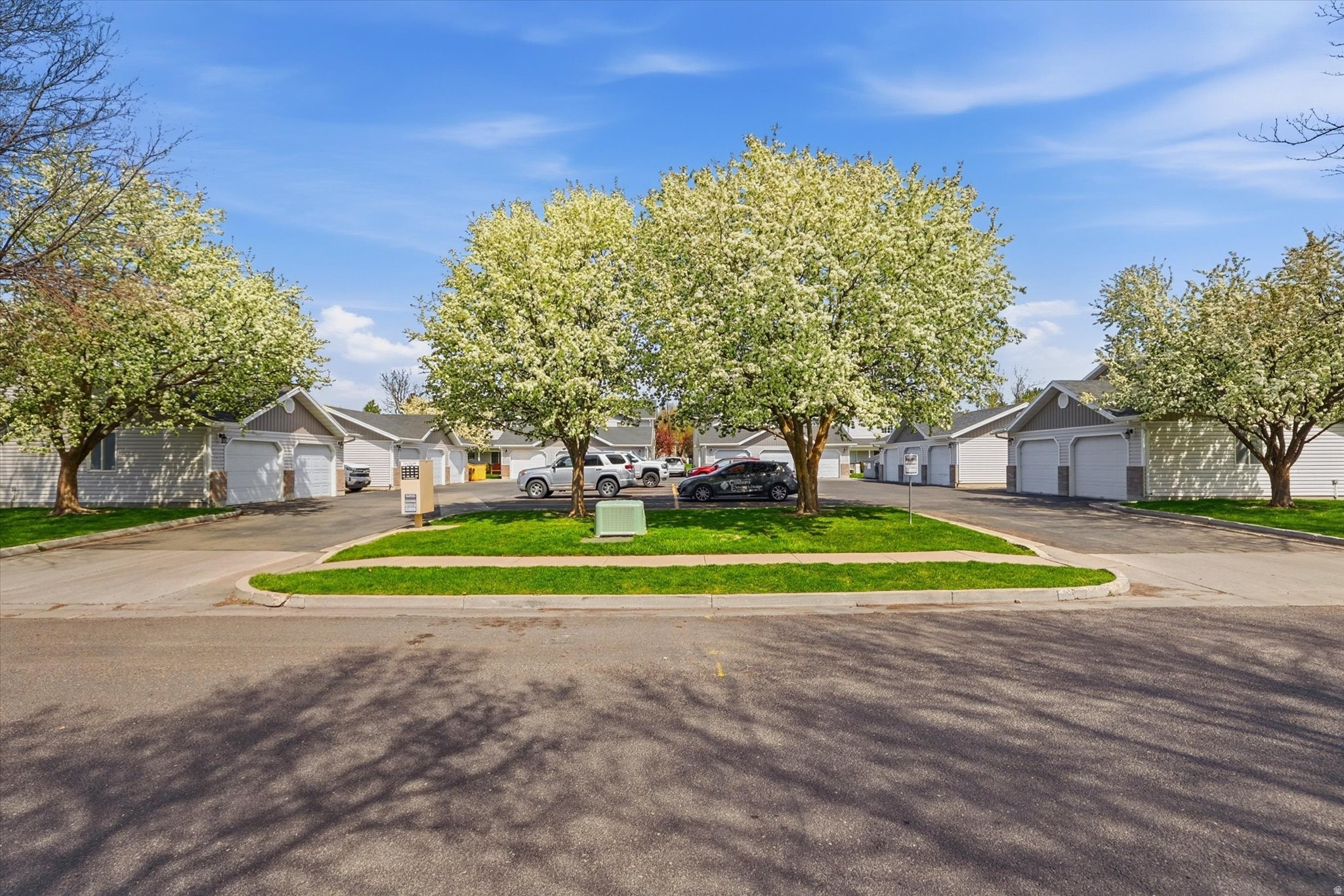 BLACKHAWK - Residential