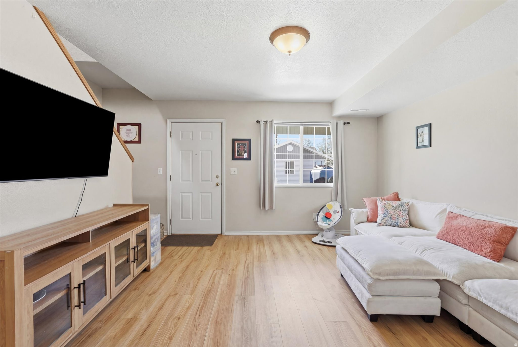 BLACKHAWK - Residential