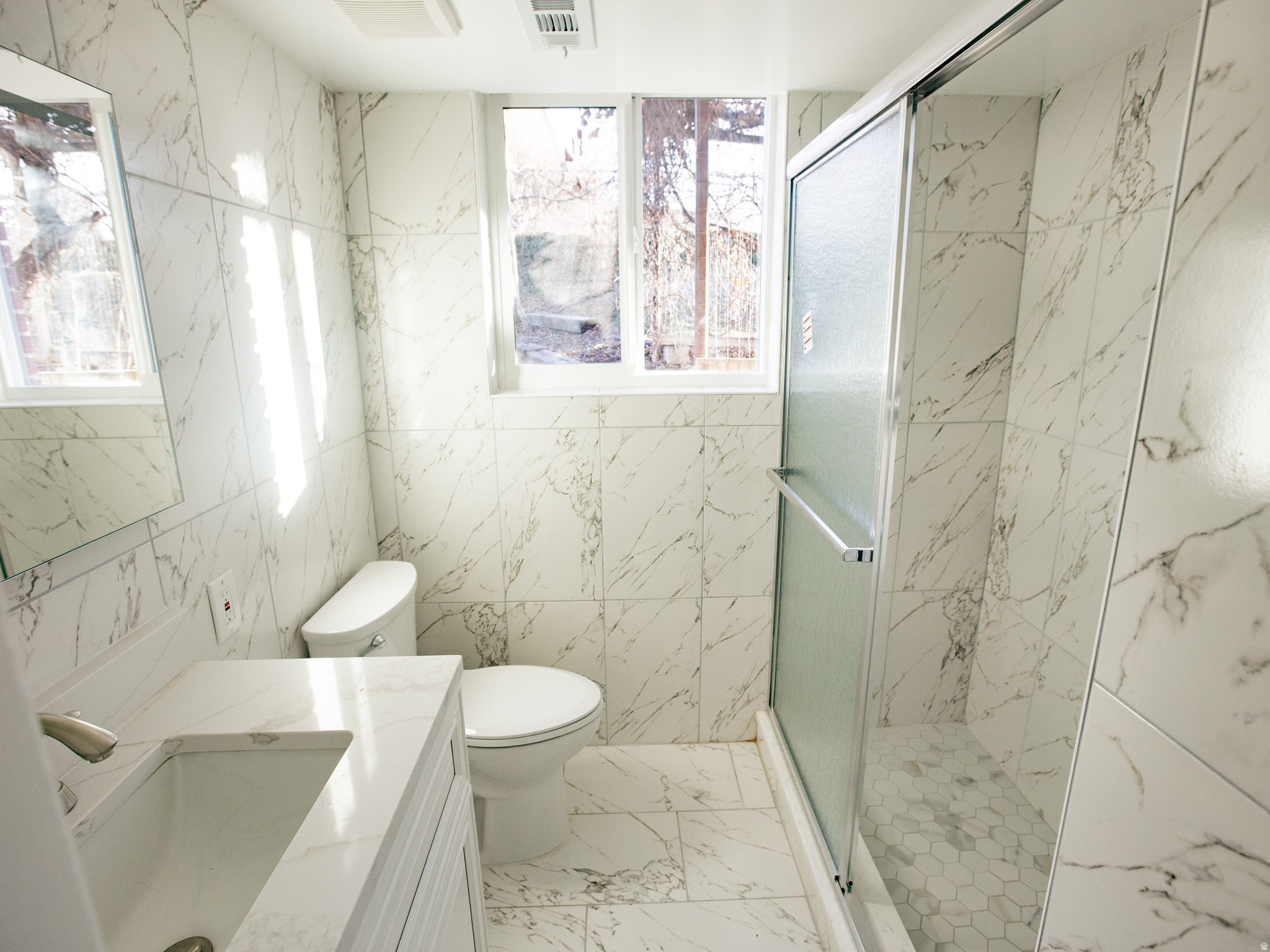 BLAKE HEIGHTS - Residential