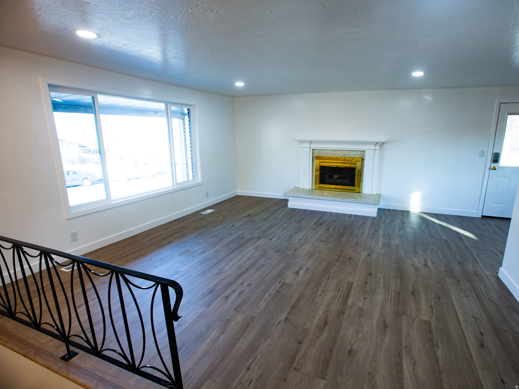 BLAKE HEIGHTS - Residential