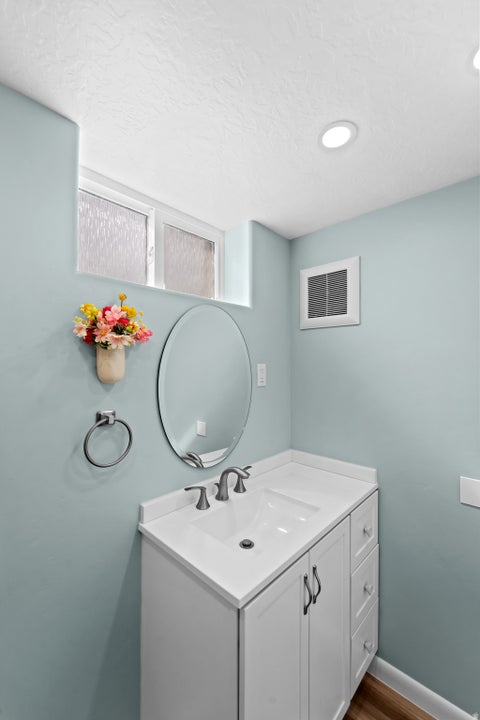 Tiny photo for 310 S 750 E, Clearfield, UT 84015 (MLS # 2181292)