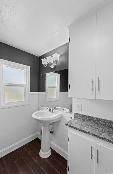 Tiny photo for 310 S 750 E, Clearfield, UT 84015 (MLS # 2181292)