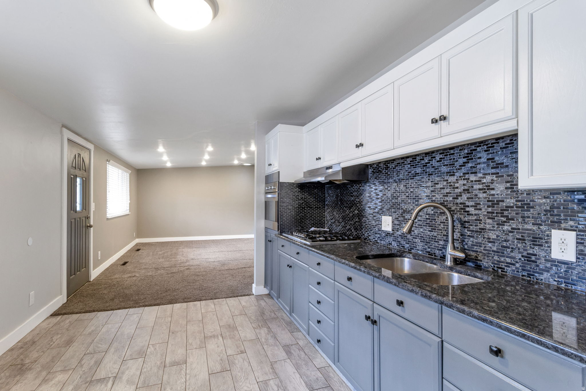 RON CLARE VILLAGE NO - Residential