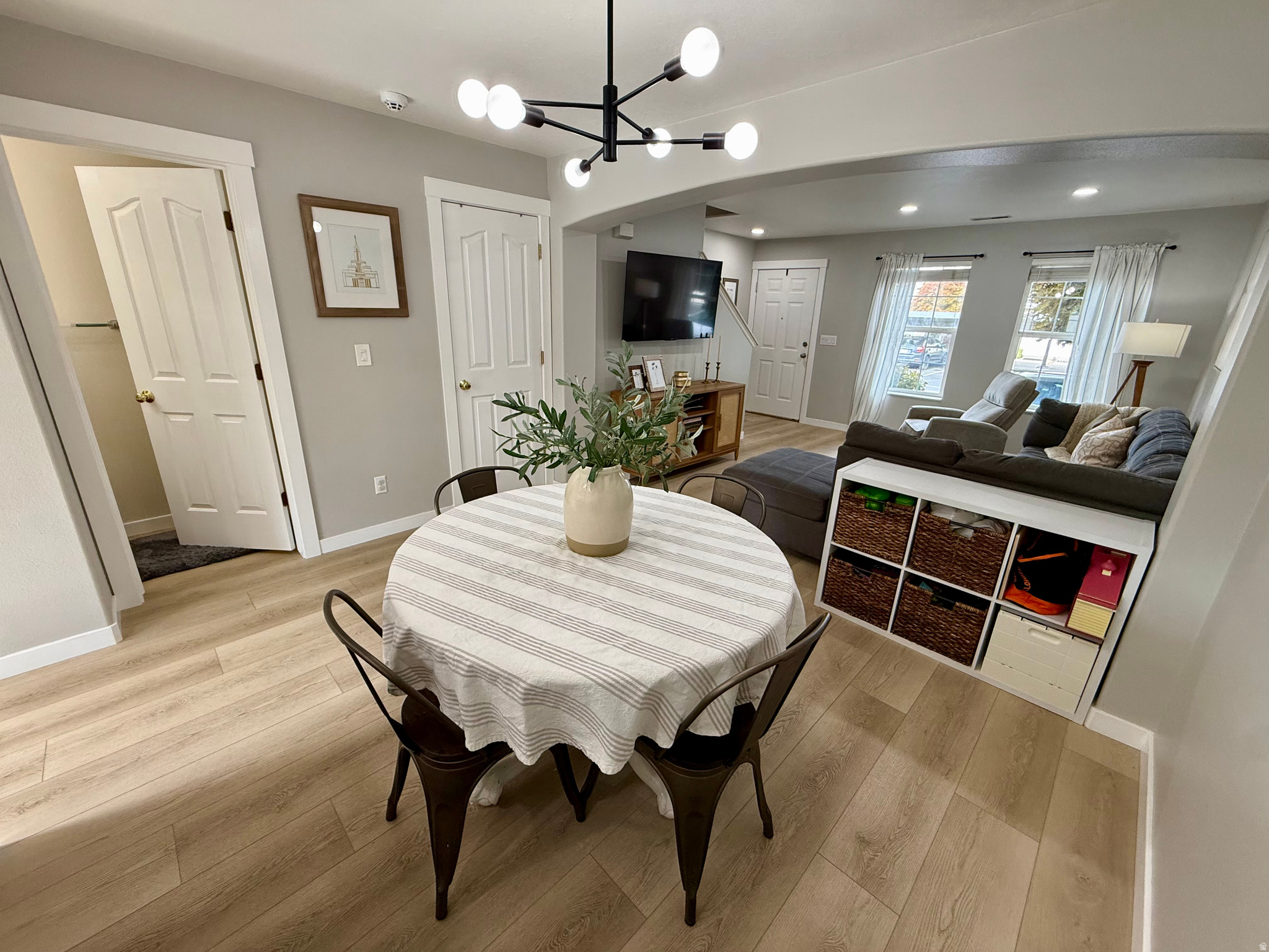 COUNTRY WOODS - Residential