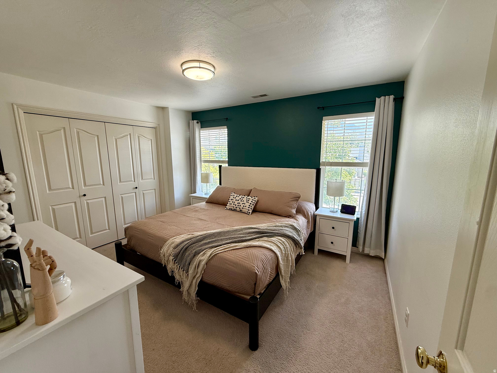 COUNTRY WOODS - Residential