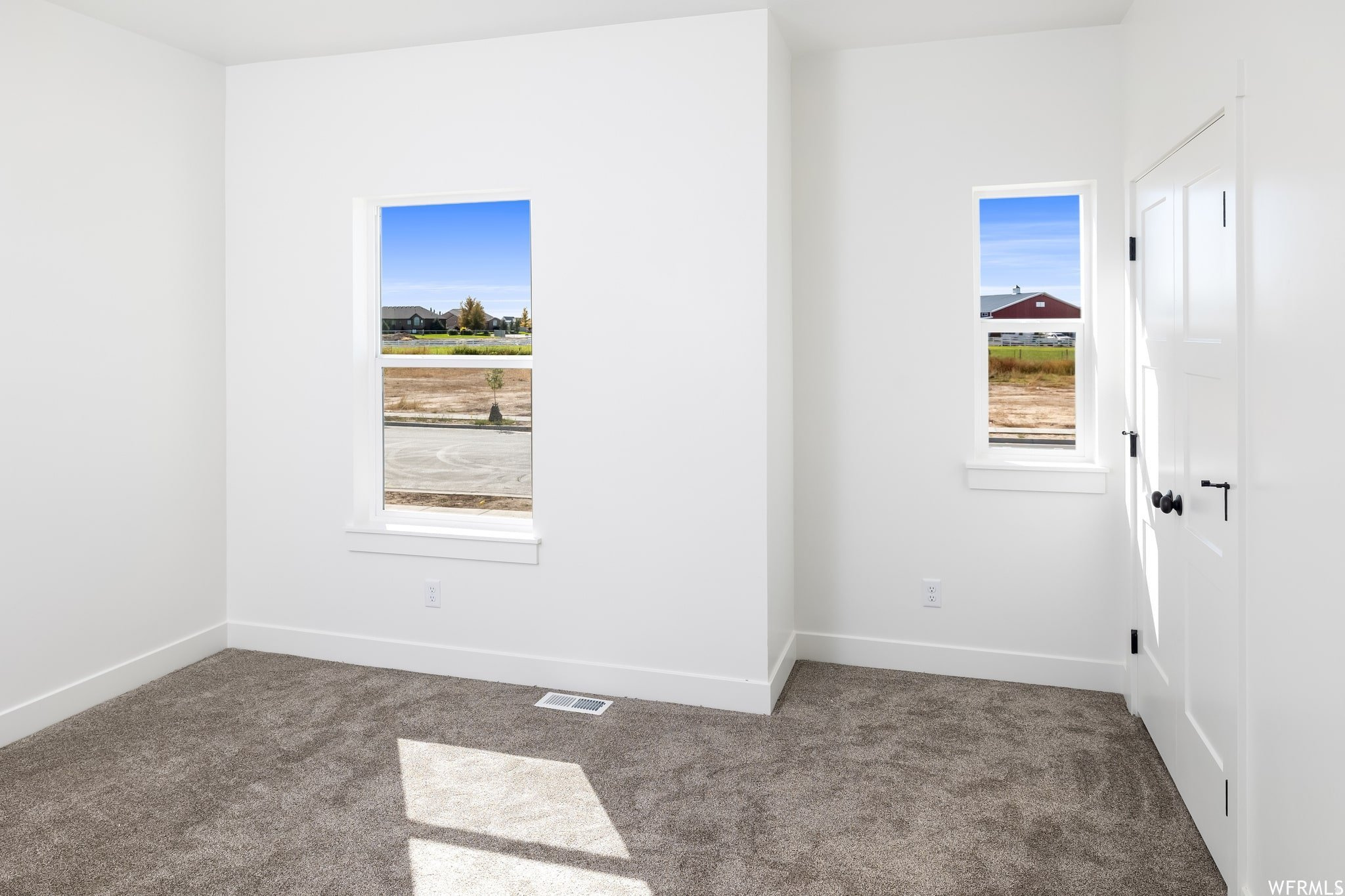 MT STERLING FARMS - Residential