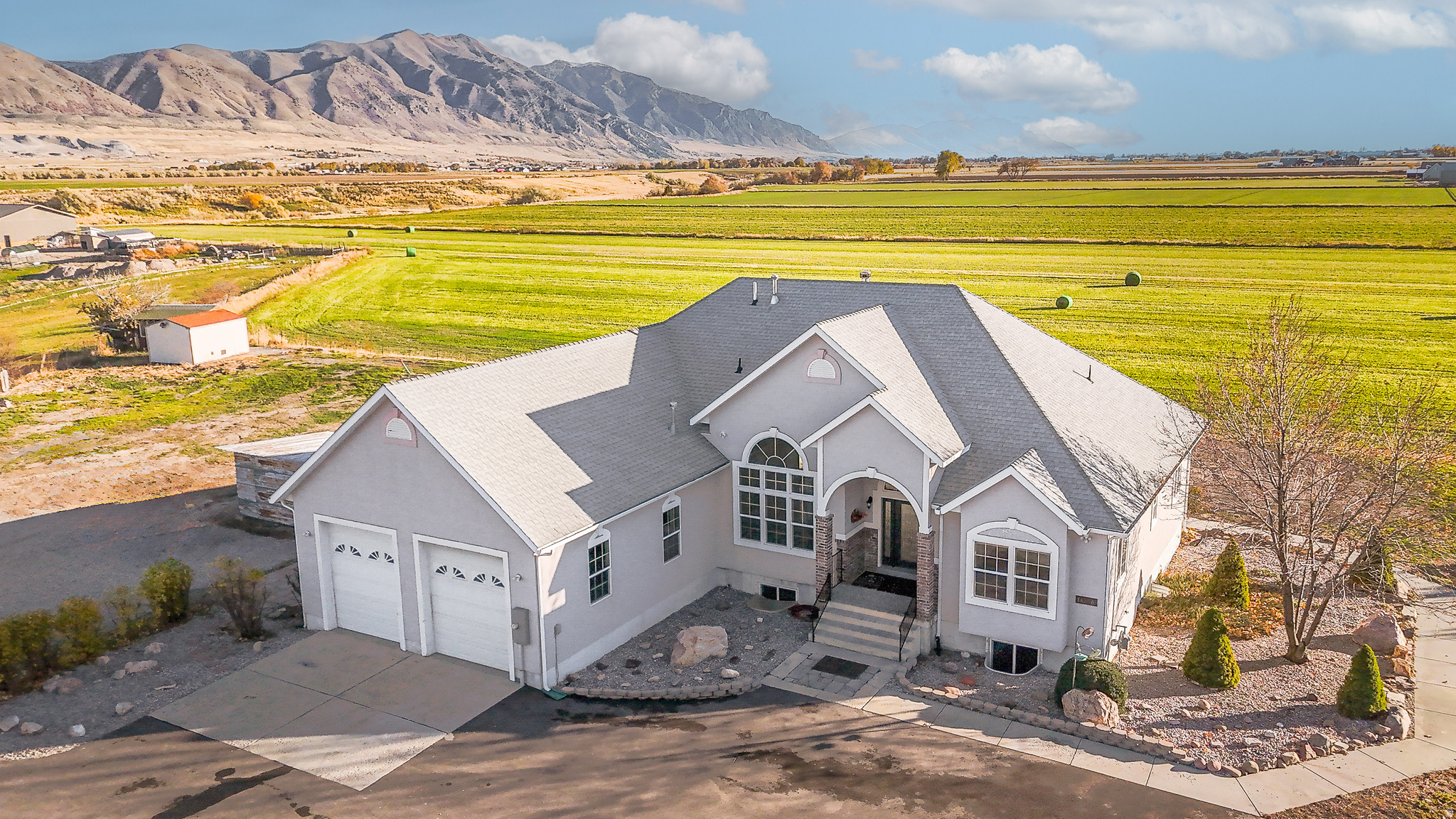 MARRIOTT MEADOWS - Residential