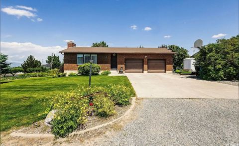 Photo of 1225 E 1500 N, North Logan, UT 84341 (MLS # 2150796)