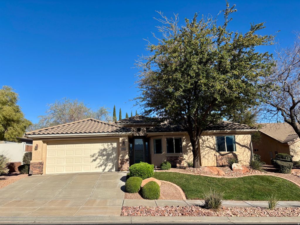 Photo of 1628 N 2130 W, Saint George, UT 84770 (MLS # 2143946)
