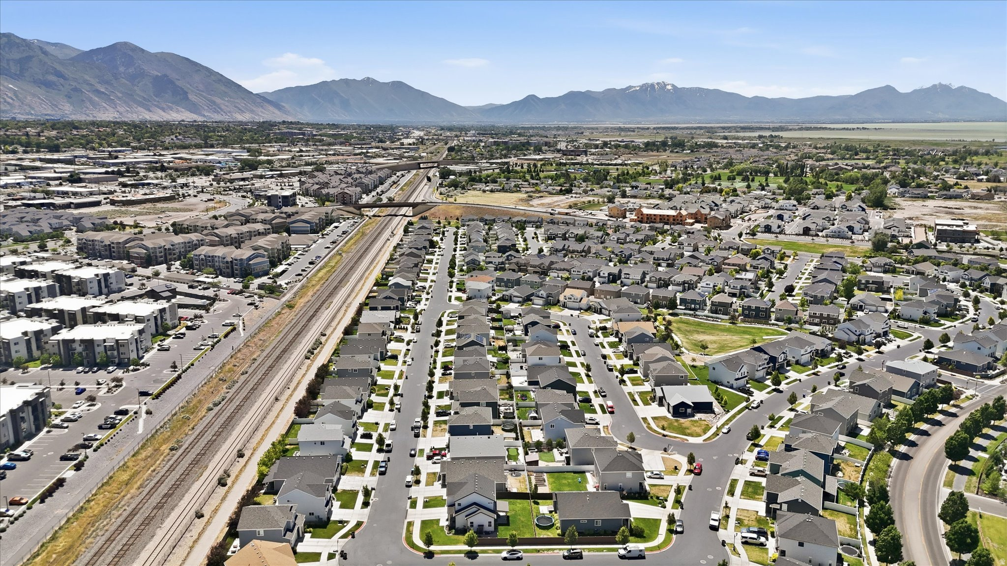 RIDGE - Residential