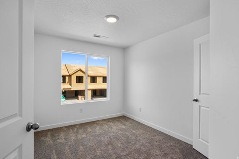 Tiny photo for 2256 S WOLVERINE WAY #2515, Washington, UT 84780 (MLS # 2183263)