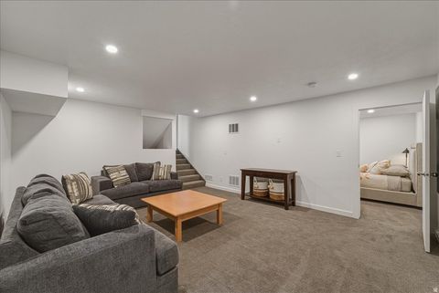 Tiny photo for 740 W QUAKING ASPEN DR S, Murray, UT 84123 (MLS # 2153184)