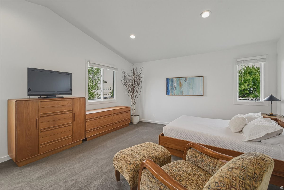 ASPEN HEIGHTS - Residential